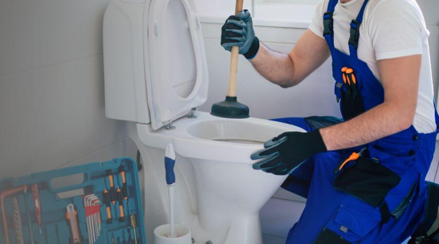 Professional same day plumber in Savoy, TX